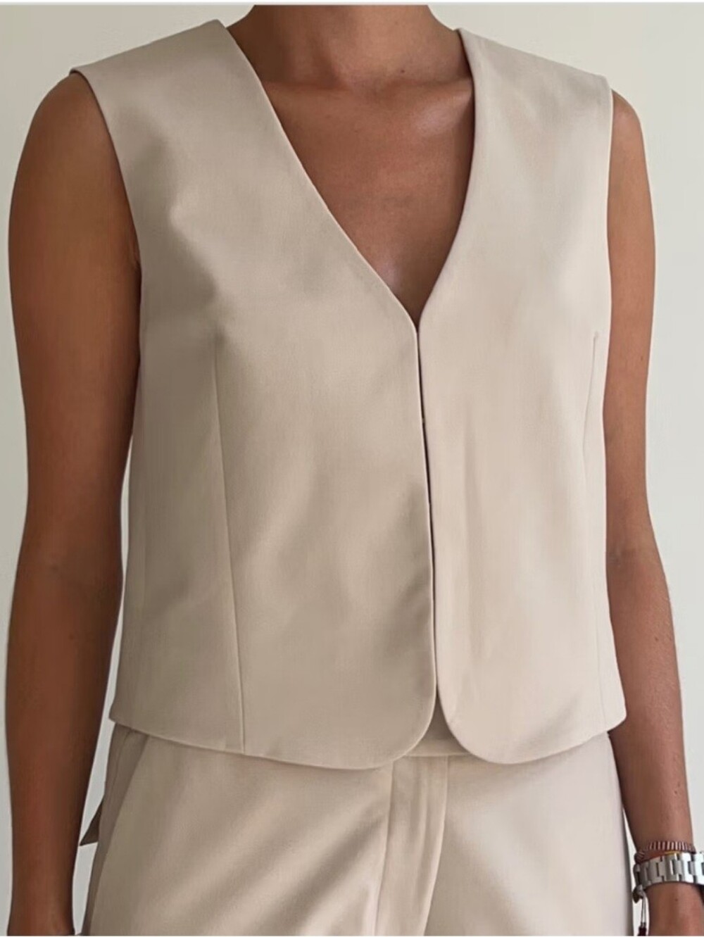 Djerf Avenue Day To Day  Cream  Vest Size XS